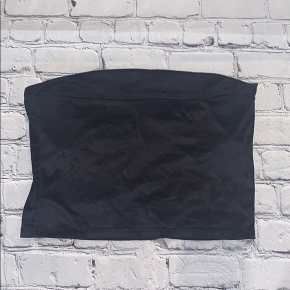 🖤 Urban Outfitters: Project Social T Black Velvety Tube Top - Size Small - Picture 2 of 4